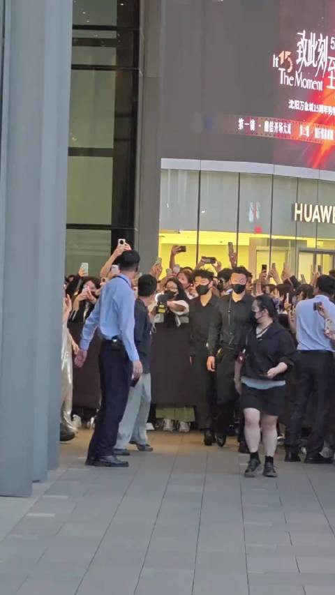 张予曦线下真的好美哦