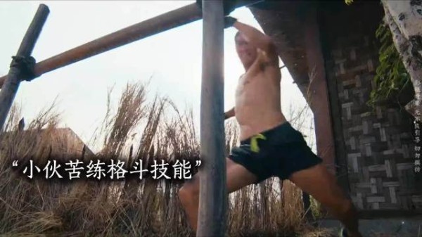 《拳拳到肉!小伙街头逆袭,一招制胜黑帮地下拳王》看点揭秘!