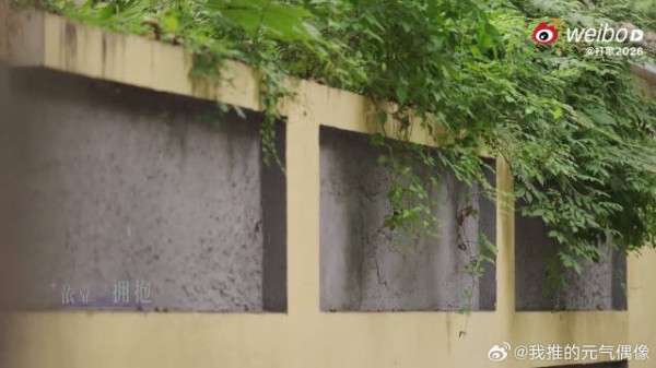 好会选地点啊!南京颐和路和余佳运的歌适配度超高,期待直播舞台
