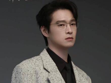 等到防备尽卸、人心松动之时,才是他真正落子的时刻, 酷的2027年度片单