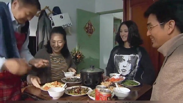 男人第一次去女方家里,怎料给女孩父亲带的一盆兰花就20多万