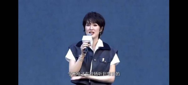 姚安娜脱稿谈非遗,结合花生油醒狮案例