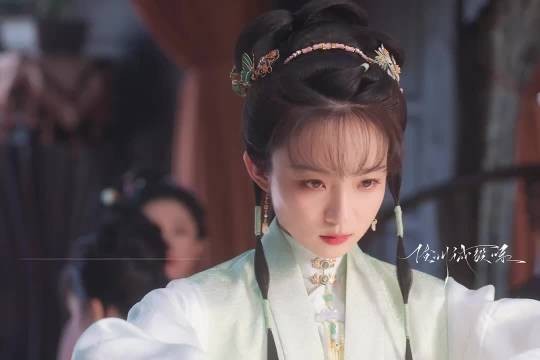 林绣茹要为自己博一个前程向祖父提出替二姐姐嫁给袁家