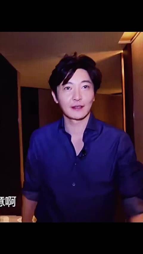 唐艺昕这嘴是跟谁学的,软软一句话就把郭京飞噎住了,太爱这种反差感了