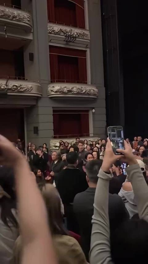 周迅表演打动全年龄段观众,掌声跨越代际