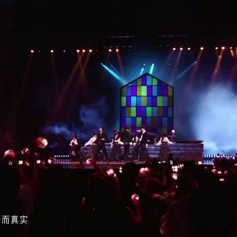 谁懂邵子恒慵懒又松弛感拉满的声线！还有这张脸！