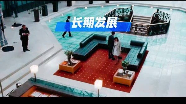资本之战中主角马克宣誓掠夺穷人,人性泯灭换来权力加冕