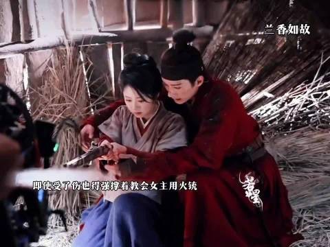 内娱救人戏终于不假,大爷挡墙手差点废了