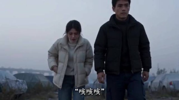 房车齐全孩子却叫不出爸妈,回家过年陌生称呼引共鸣