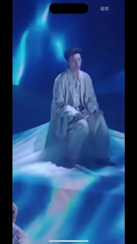 王传君安静演唱《默》,闪粉落脸太绝