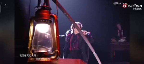 陈若轩披哥舞台展演员台词功底,开口气场拉满