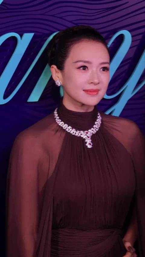 章子怡称角色需要什么演员就付出什么