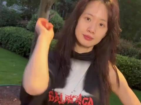 李梦回应耍大牌称对拍摄细节较真