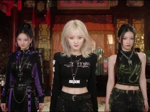 后宮娘娘变酷飒女团，选秀投票又魔性又上头