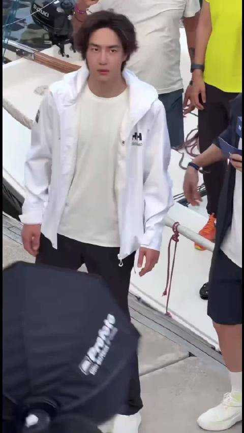 这满屏大长腿儿~~哇喔