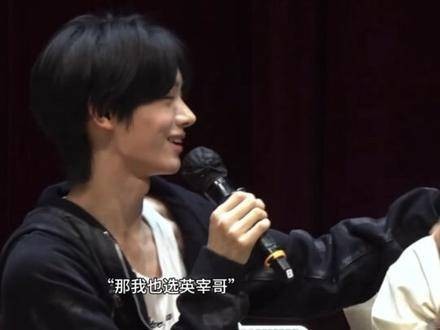 没错,就是这张挂脸