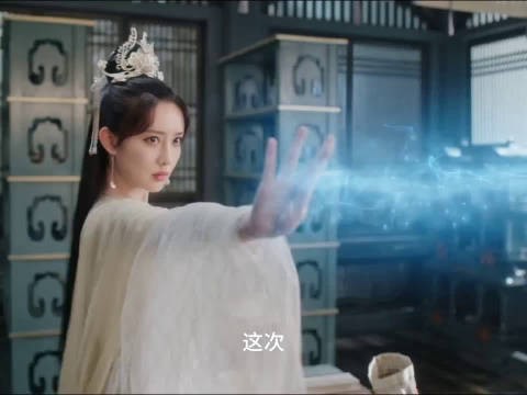 杨紫孟子义米兰碰面热聊，互动松弛真挚情谊