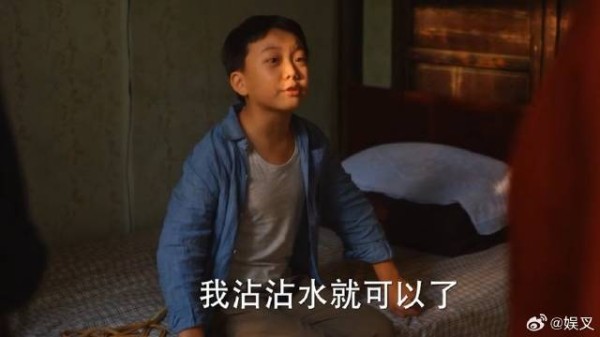 筱婷没盯着自己洗手 栋哲发现她吃独食,气得边哭边嚷嚷