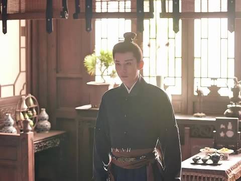 废太子半生饱经磨难,前路黯淡,林锦岐仗义帮他逃离,得以重获自由…