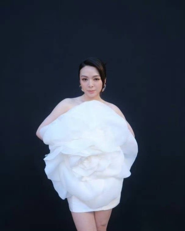 香港女星被传已秘密结婚!老公“有钱有才”背景不简单,爱巢也遭曝光