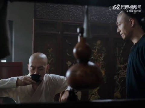 看完心里沉甸甸的,孟金福中年丧子这一段,属实被张一山演到骨子里