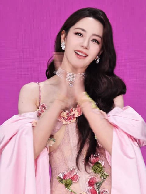 卧槽美神降临了啊啊啊啊