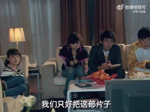 十几年之后才被扒出来，编剧这个伏笔埋得也太深了，两大经典梦幻联动