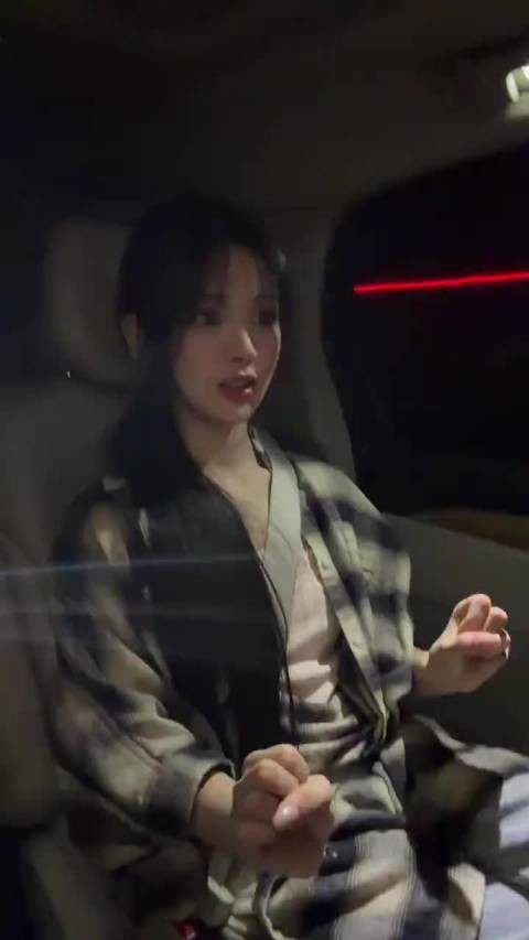 我女下班随拍来袭 咋这么萌