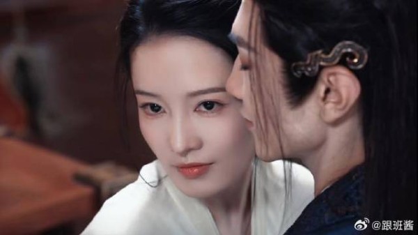付一笑x凤随歌|李沁x陈哲远 我的死对头是我的梦中情女,但女人却只想弄s他