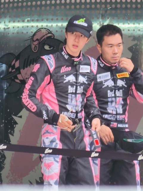 一天没见85怎么又帅了