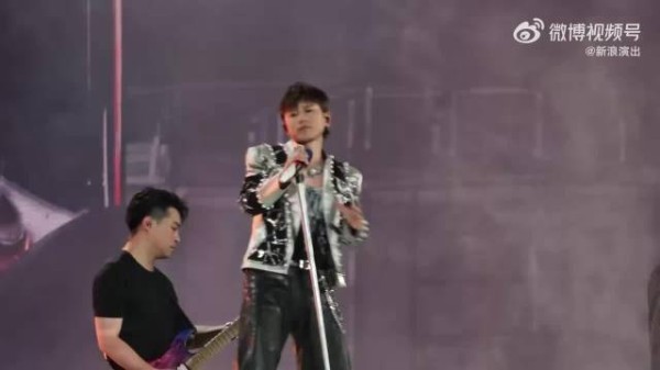 张杰杭州演唱会圆满结束,国庆行程再见