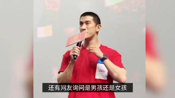 39岁李治廷宣布当爸！晒孩子手照喜迎中秋 与混血妻子已结婚3年！