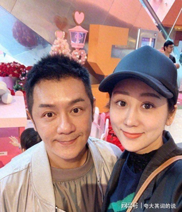 蒋丽莎直播怒斥陈浩民零关心,独自搬巨型餐桌,对她关心不及拥人