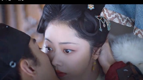 终于迎来大爷和兰香的初吻