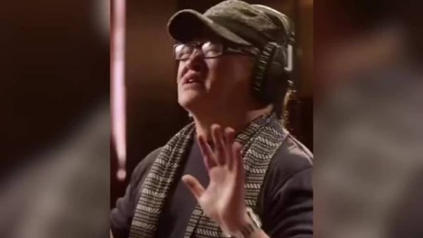 众星悼念刘欢,曹可凡称刘欢生前常年受病痛困扰,曾患不死癌症