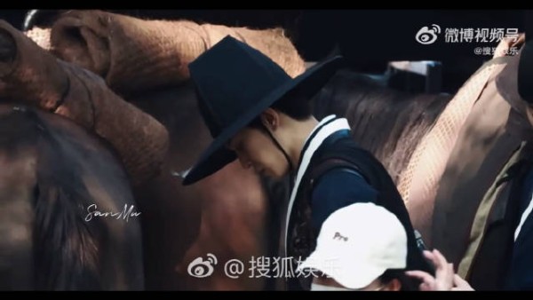 任嘉伦锦衣搜金录飞鱼服路透