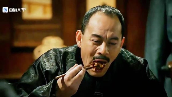 各版张作霖吃戏对比,张光北大口猪肉炖粉条,李雪健酸菜火锅贼香