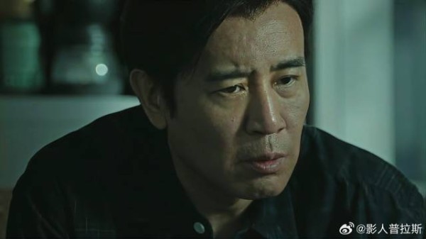 学生在学校出事故 校长竟说他出没女澡堂,心思不正!