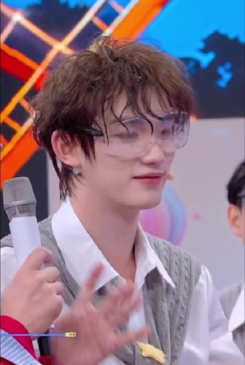 丁程鑫湿发也很好看