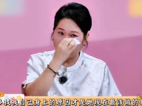 张家齐在观察室把妈妈给怼的泪流满面!家齐经历了多少无奈才能这么清醒!