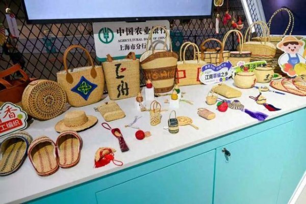 徐行草编在世界技能大赛收获中外游客点赞