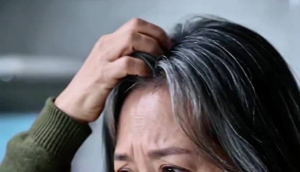 此故事为真实事件改编，上岸第一剑先斩意中人