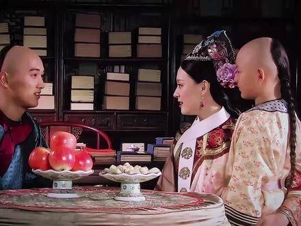 两人机智过人，心思细腻如织