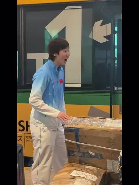 好可爱的三冠王，王曼昱这一趟亚运会这一趟真是辛苦了，cr见水印