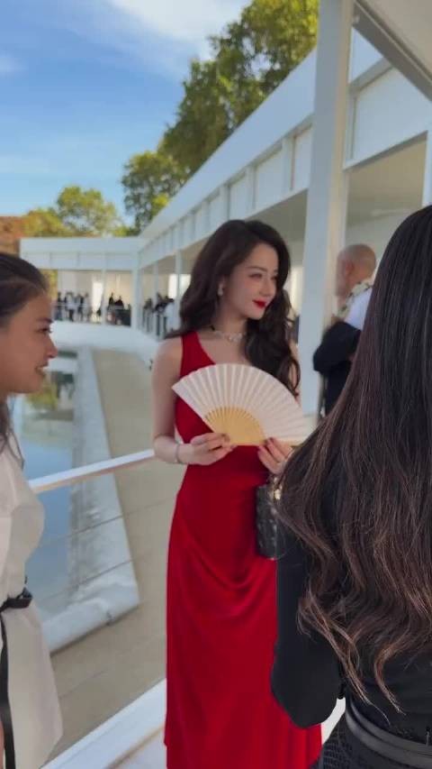 迪丽热巴 G社生图 全场最美的女明星