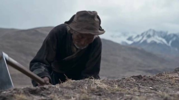 历史！人民解放了西藏 这次农奴翻身成为自己的主人！解放西藏！