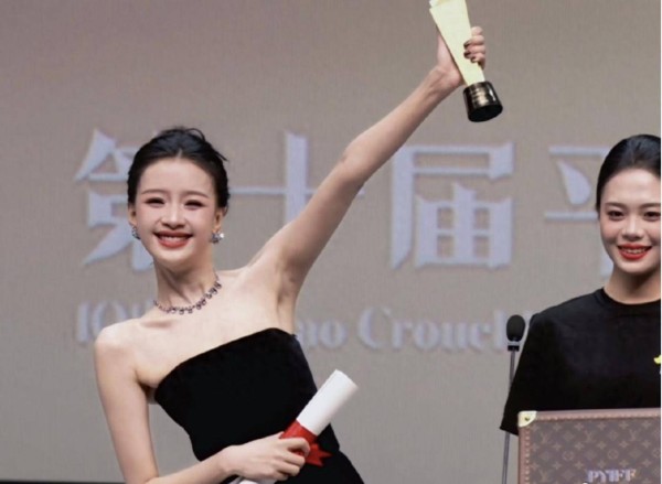孙怡拿影后了:“靠婆家”的女人,离婚后终于甩出了自己的底牌