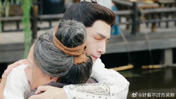 颜南星 变成老奶奶,江心白也丝毫不介意