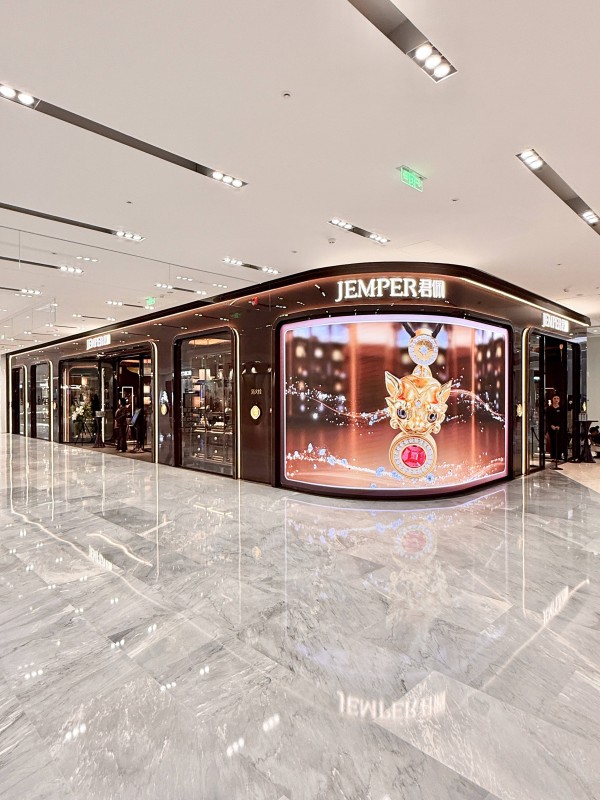 新店首展齐登场，解锁成都全新风尚美学