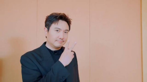 王安宇回应现在就出发4定档：又会画画又会玩游戏的人到底是谁呀